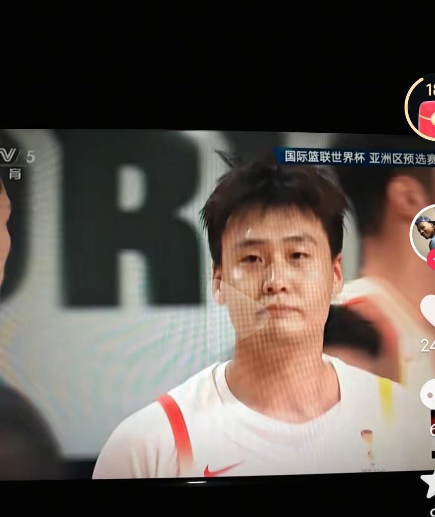 赵睿的拼搏精神真是没得说啊，无论是亚洲杯的表现还是对阵日本的表现，真的是敢打敢拼