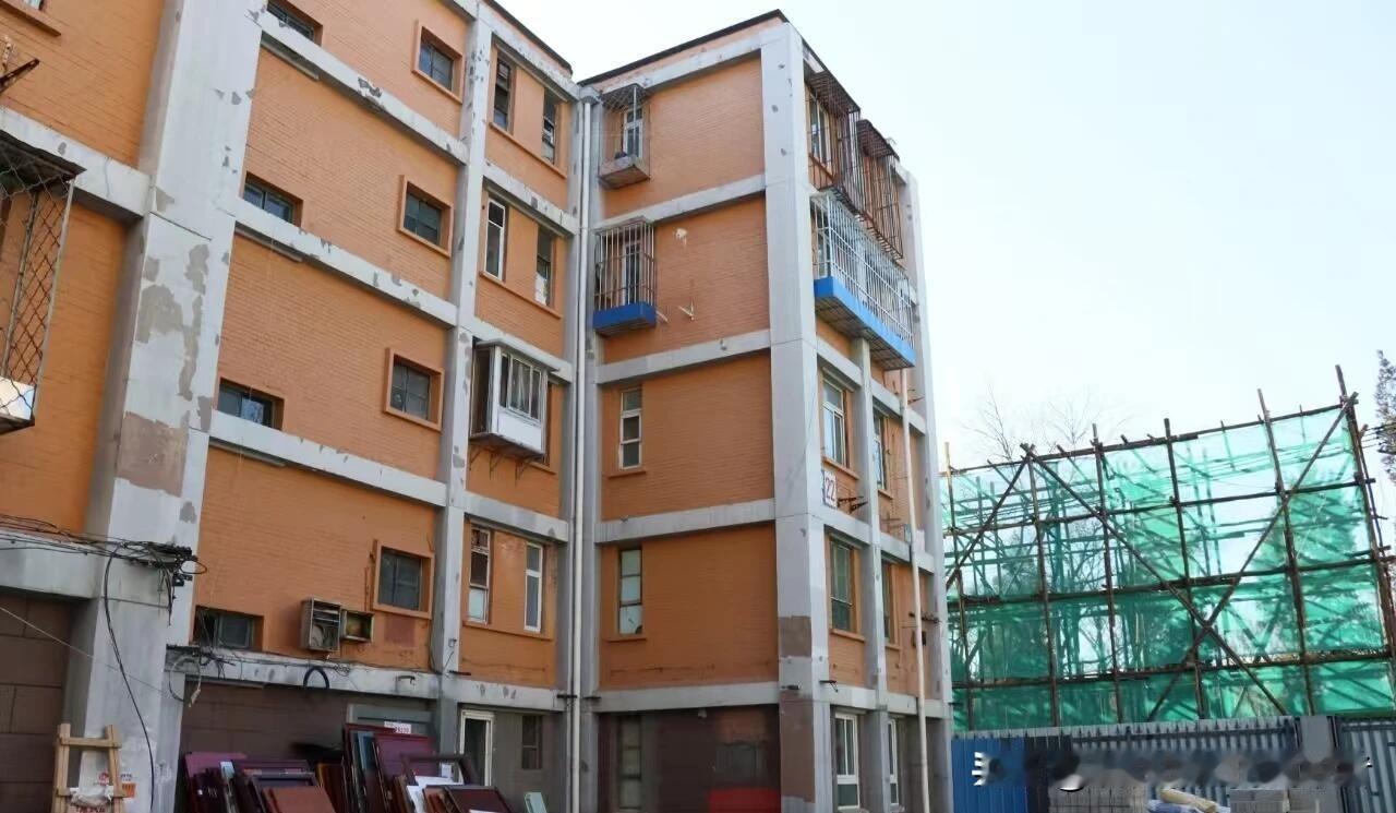 住建部出新政策！老房子可以原拆原建了不少住在老旧小区的朋友，心里一直压着一