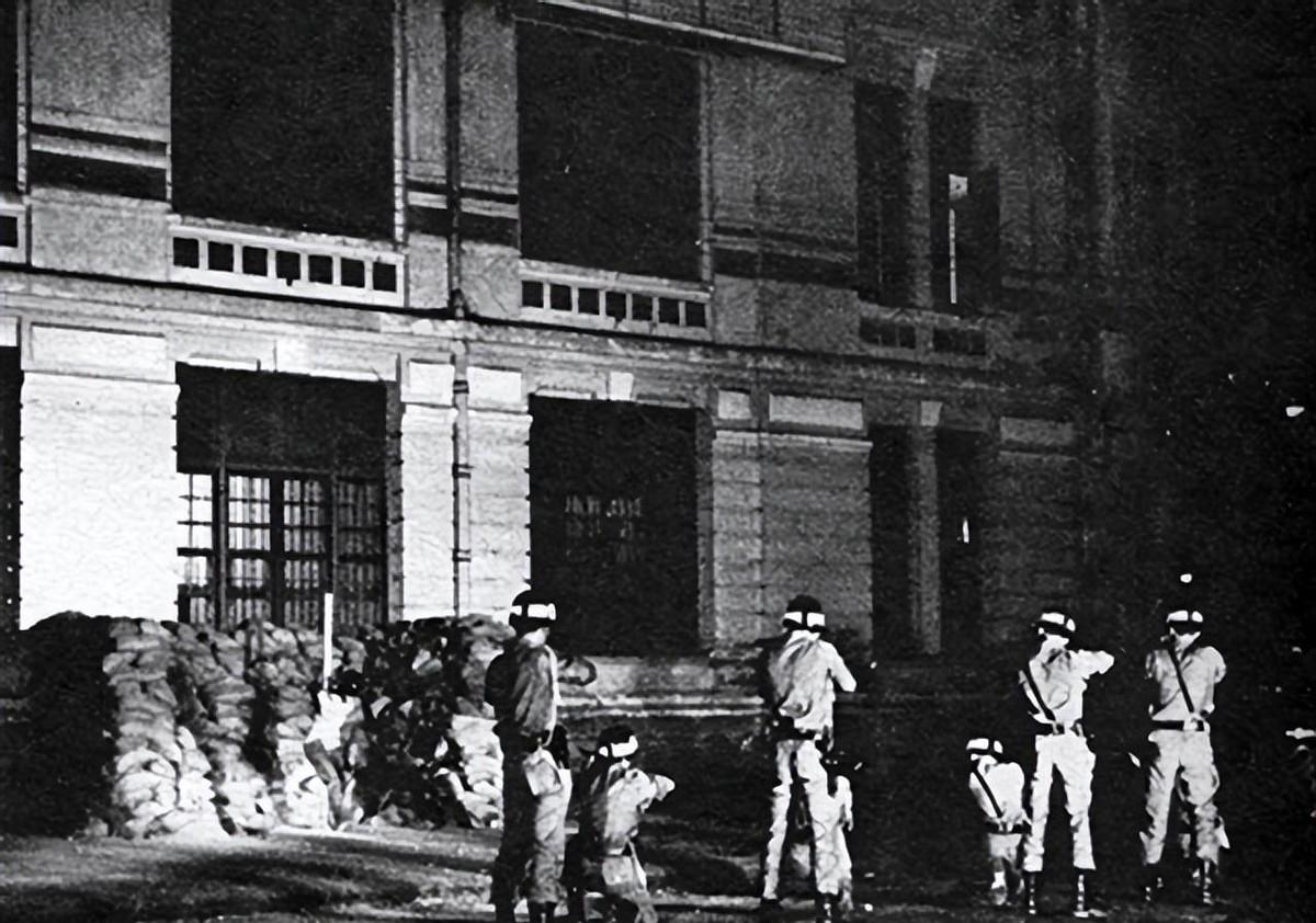 1951年，江姐看守特务落网，临刑前吐露当年真情，最终为何被认定为有功人员19