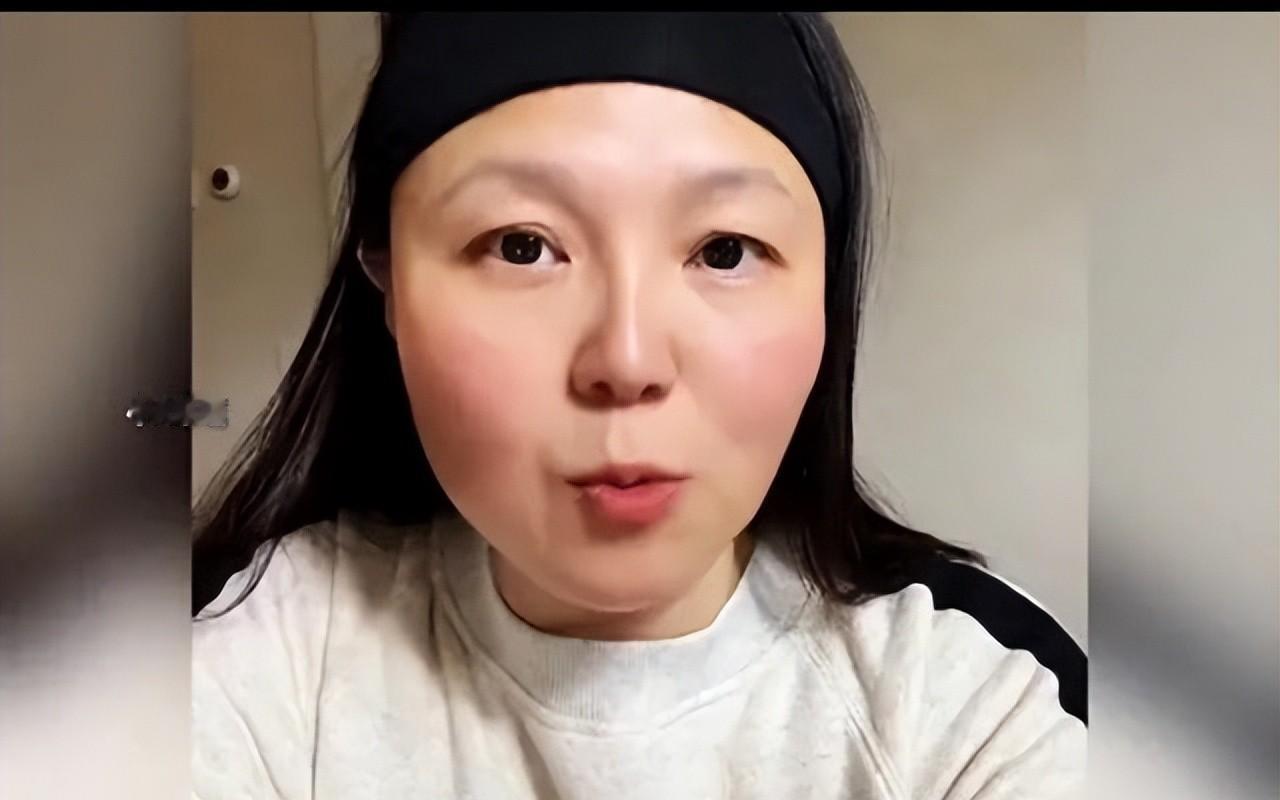“这些高楼、这些整洁的街道、这个半夜敢出门撸串的太平日子，应该属于美国才对。”