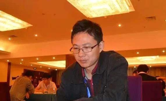 真是可叹，著名象棋媒体人水国西楼昨天发视频质疑说“在2017年的全国个人赛决赛上