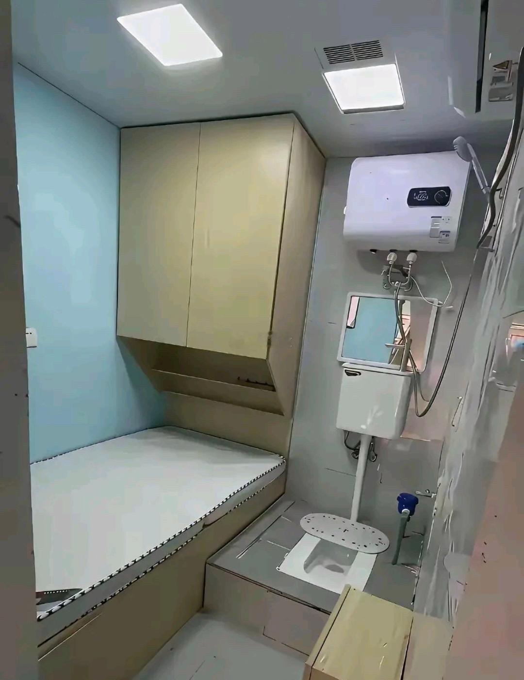 在上海，400一个月，你会租吗？