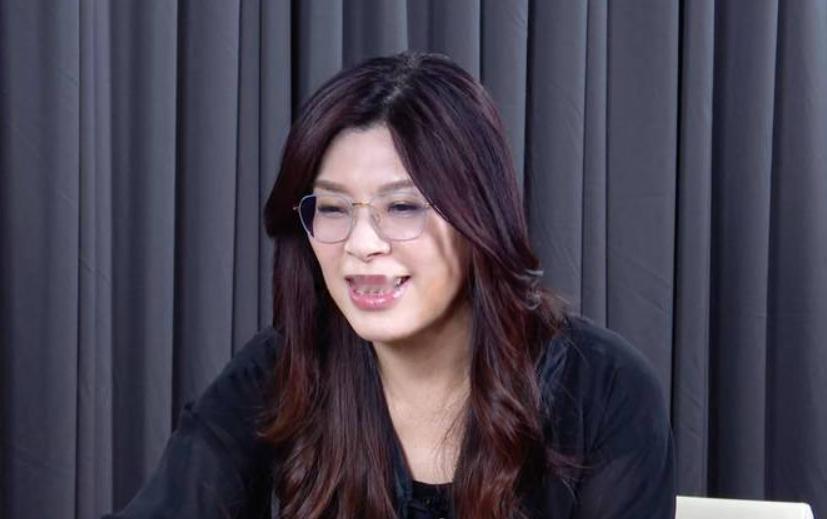 统一大势挡不住！郑丽文的慌藏不住了围台军演的时候，有人看到郑丽文坐不住