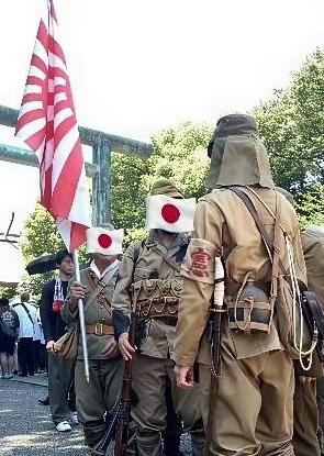日本为何总要赌国运侵华？很多人以为是军国主义。错了！我感觉真相是，日本前首相石破