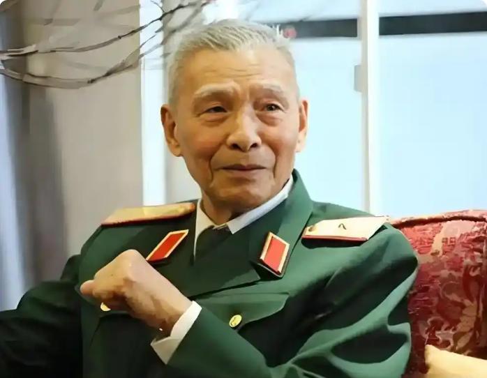 越南少将阮德辉晚年曾公开揭秘一段尘封战史：当年中国军队能安全撤走，不是越南军人胆