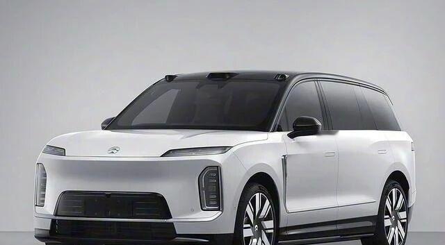 蔚来ES9杀到！900V架构+天行底盘，40万起能续ES8神话？蔚来ES8用22