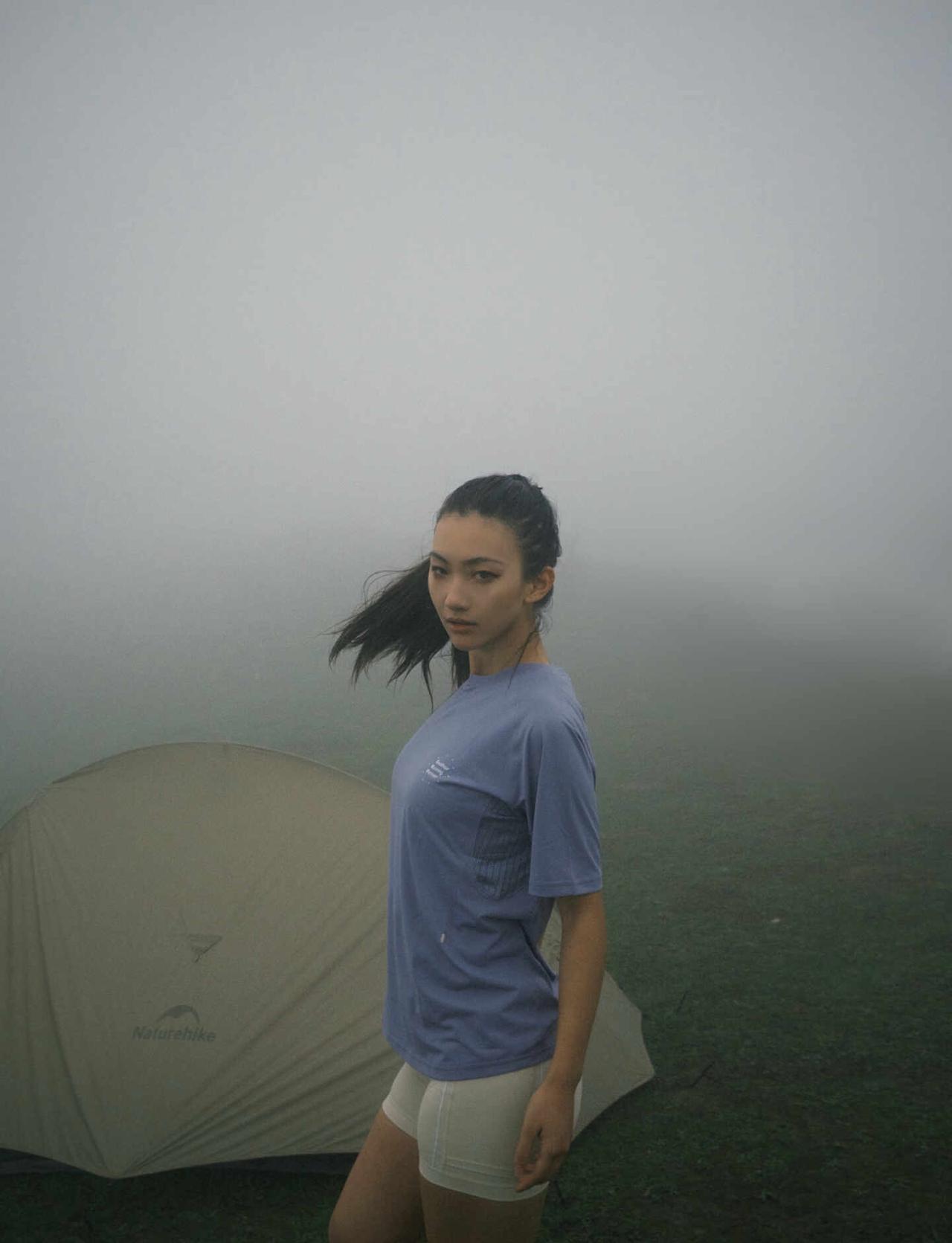信号消失 做一天原始人打开帐篷整个山头都是自己的家让露水打湿自己呼吸潮湿