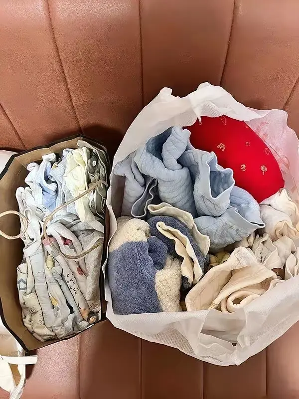 气死了，好心好意给我二姐家送宝宝衣服，我二姐说了一句，“我家孙子不穿旧衣服。”