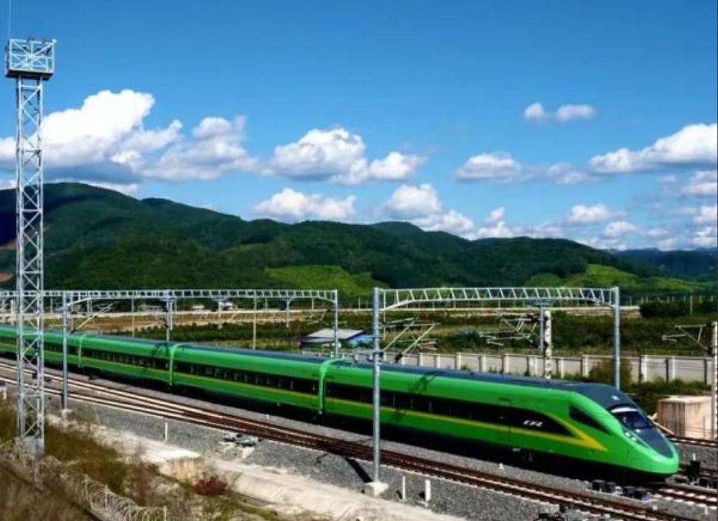 老挝现在已经开始在琢磨把铁路改成双线了。要知道，当初规划的时候，中老铁路本来就是