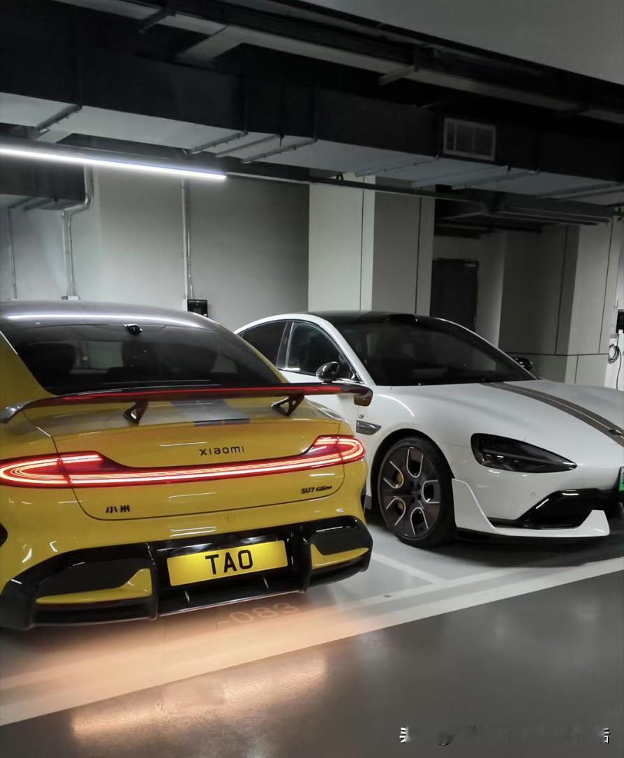 小米SU7Ultra，可能是人类汽车历史上最神奇的一款产品。也暴露了一个国