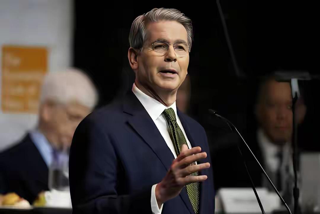 日本反击奏效？贝森特拉十多国围攻中国，高市早苗公开对华放狠话。这波操作看着