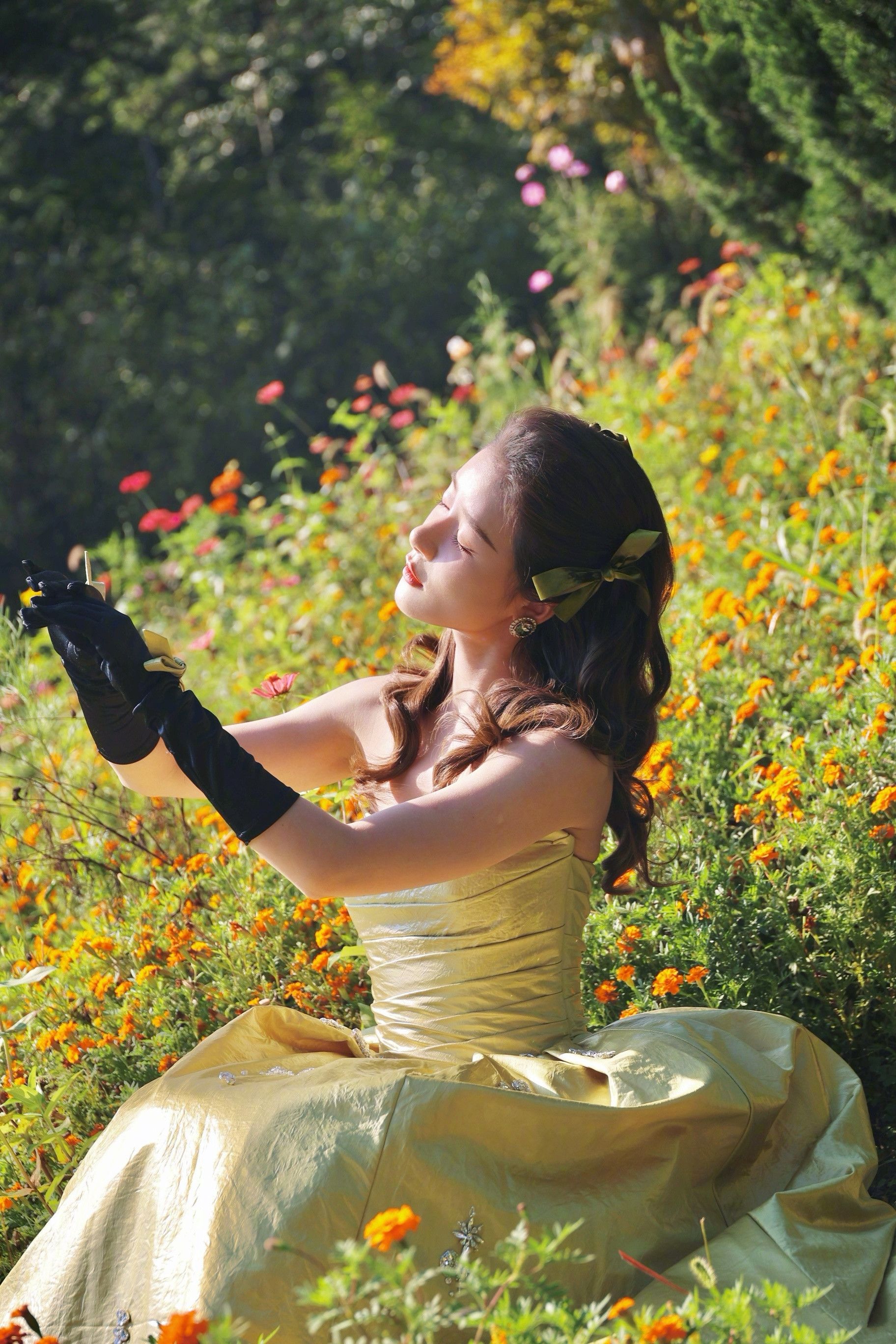 徐娇绿野大片：长马尾绿裙子，与花海同框唯美清新