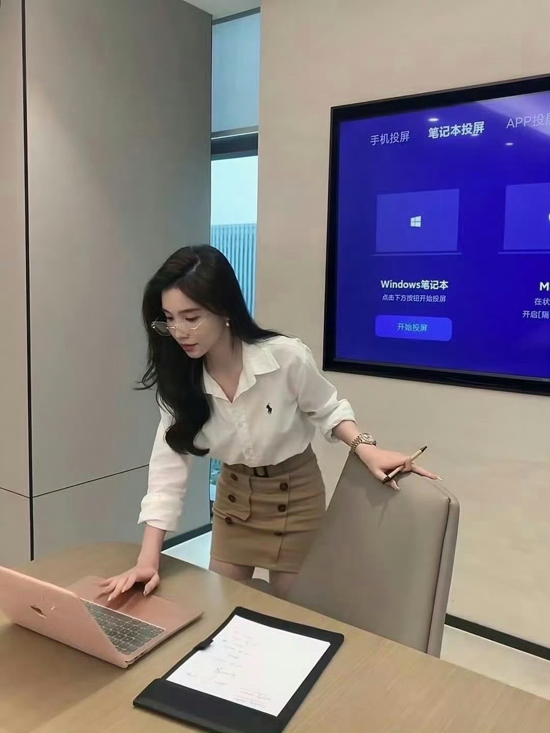 领导说我笨笑死聪明可是另外的价钱。