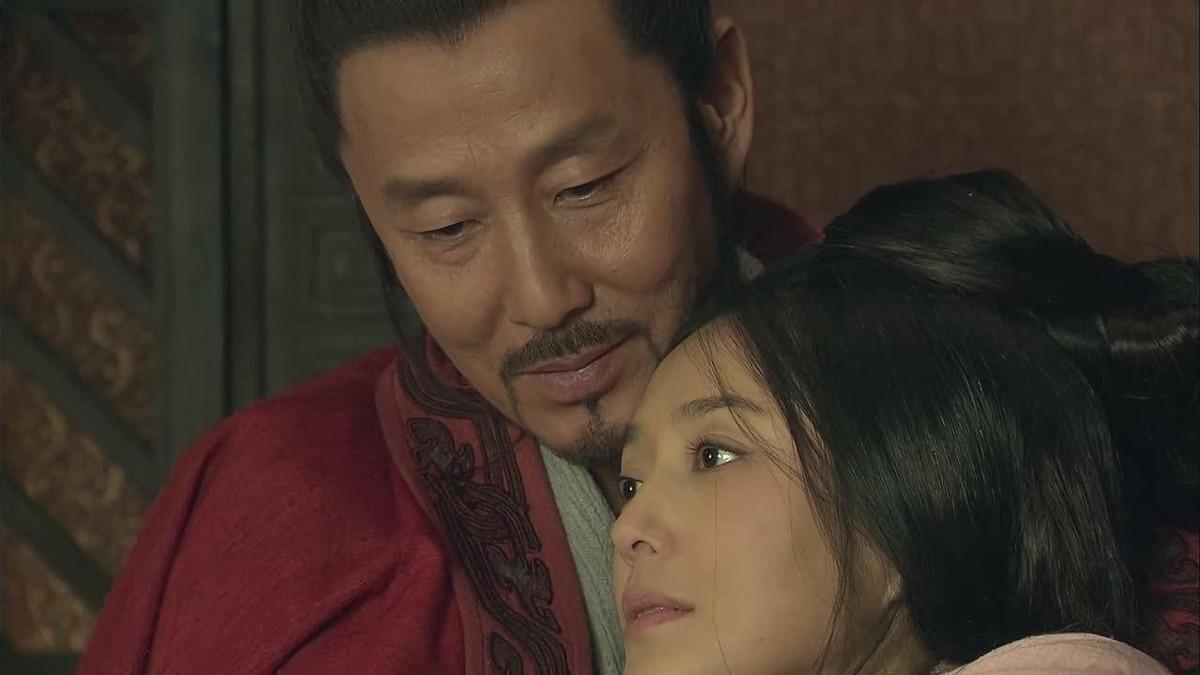 吕后情人审食其的结局挺惨。他本是吕后共患难的伴侣，刘邦冷落吕后时，他默默陪伴。不