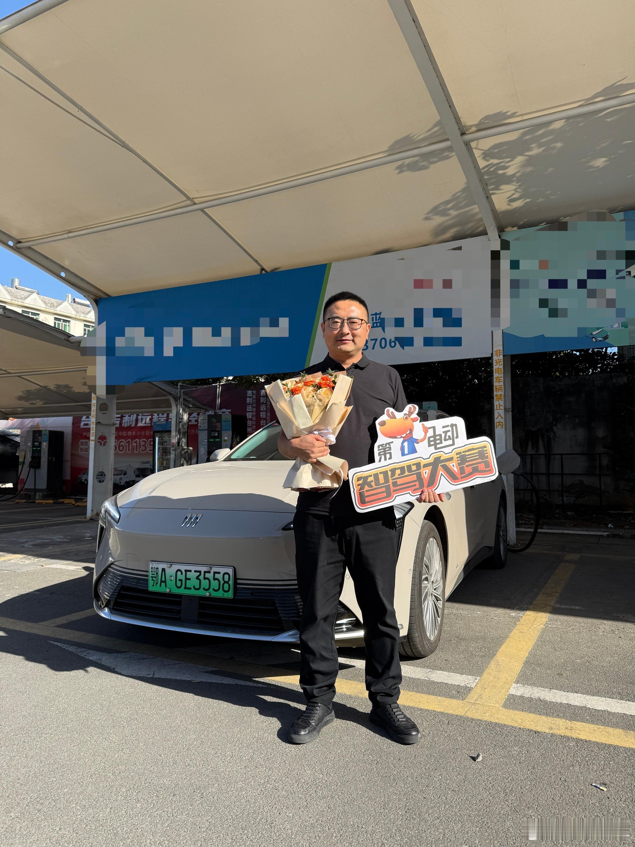 说实话，今天至境L7的表现太超出我的预期了，这是更新新版本之后第一次使用L7的智