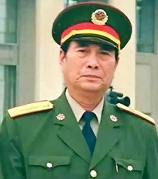 1979年，127师俘获越南女俘，挎包里搜出十几个封蜡玻璃瓶。1979年2月