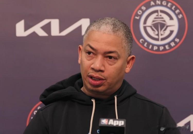 快船103-114再负太阳，遭遇4连败，忍不住5问卢指导1，请