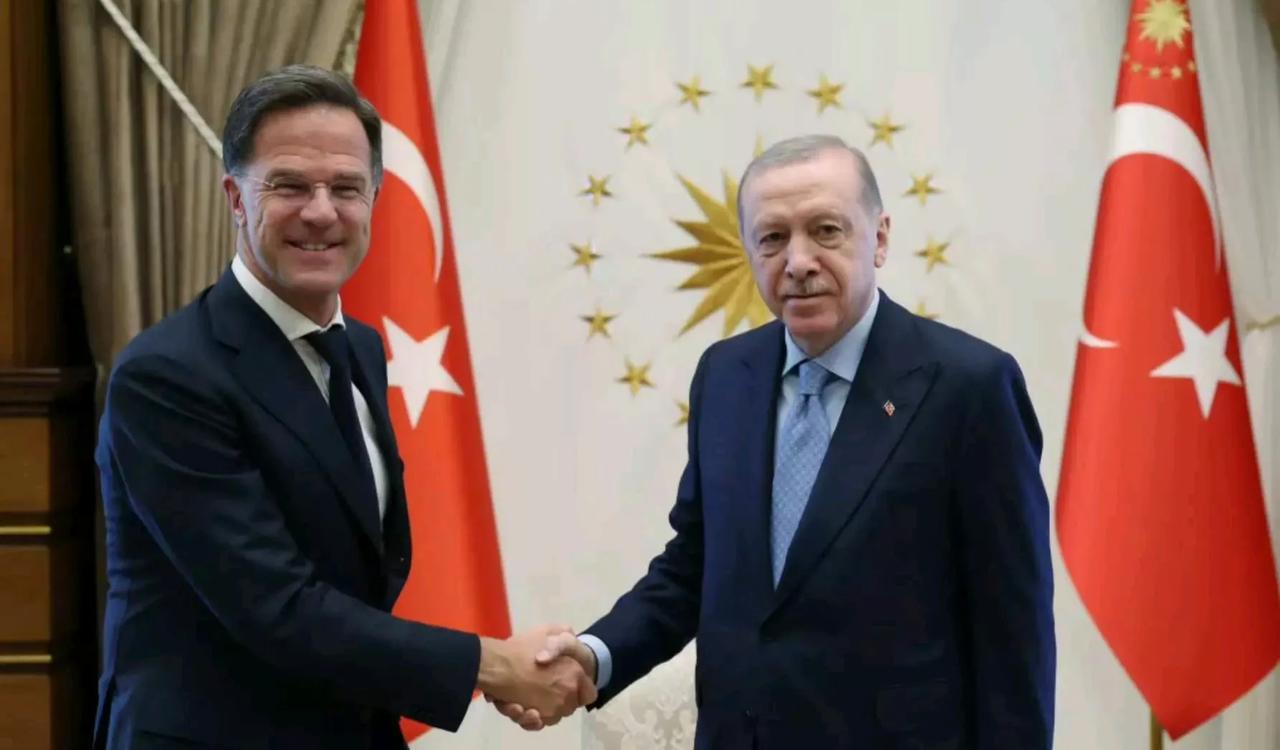 土耳其《自由报》报道，当地时间3日，一名安卡拉知情人士透露，土总统埃尔多安当天和