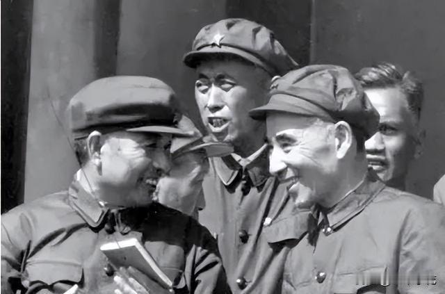 1955年他本该是开国上将，名字却被一笔划掉，11年后官至正国级，李先念感叹：他