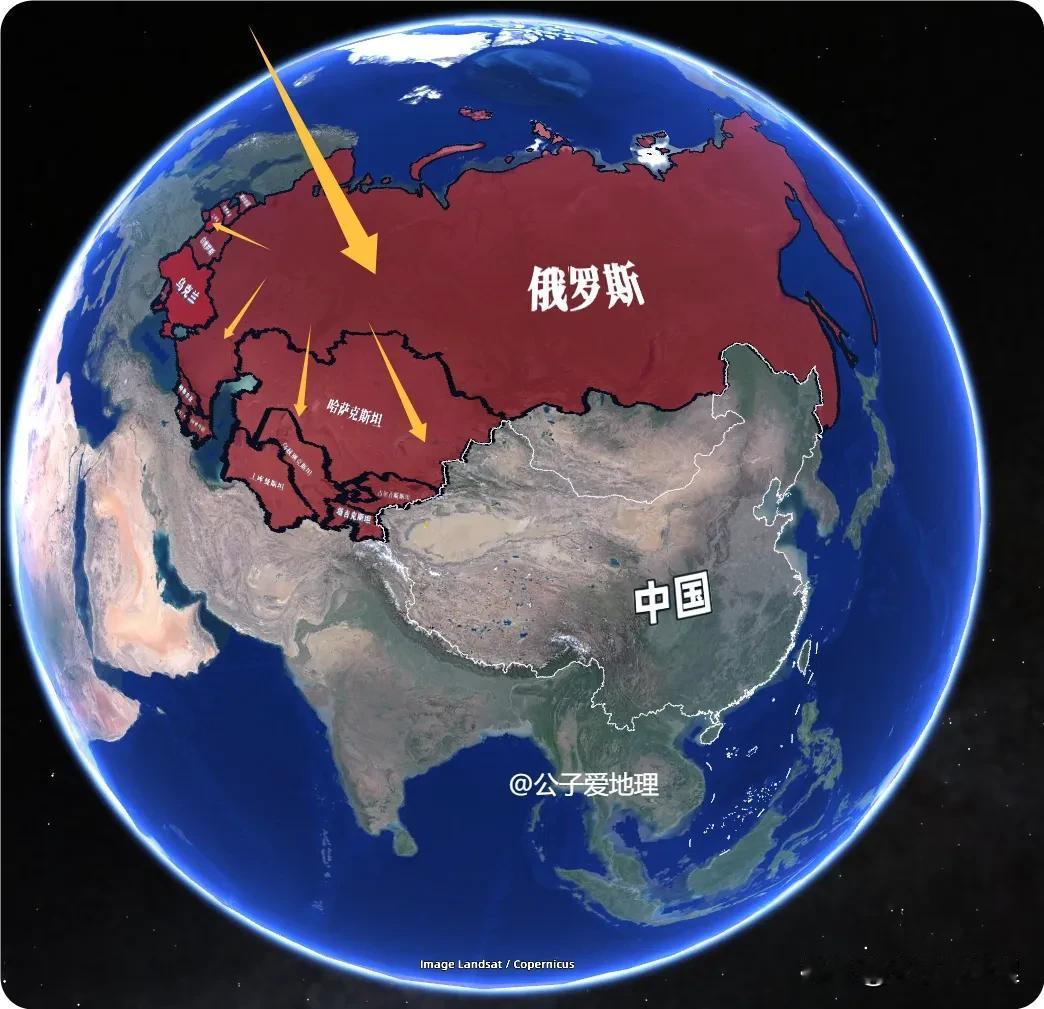 苏联解体是利还是弊！1991年冬天，莫斯科红场上的人潮可能自己都没意识到，他们