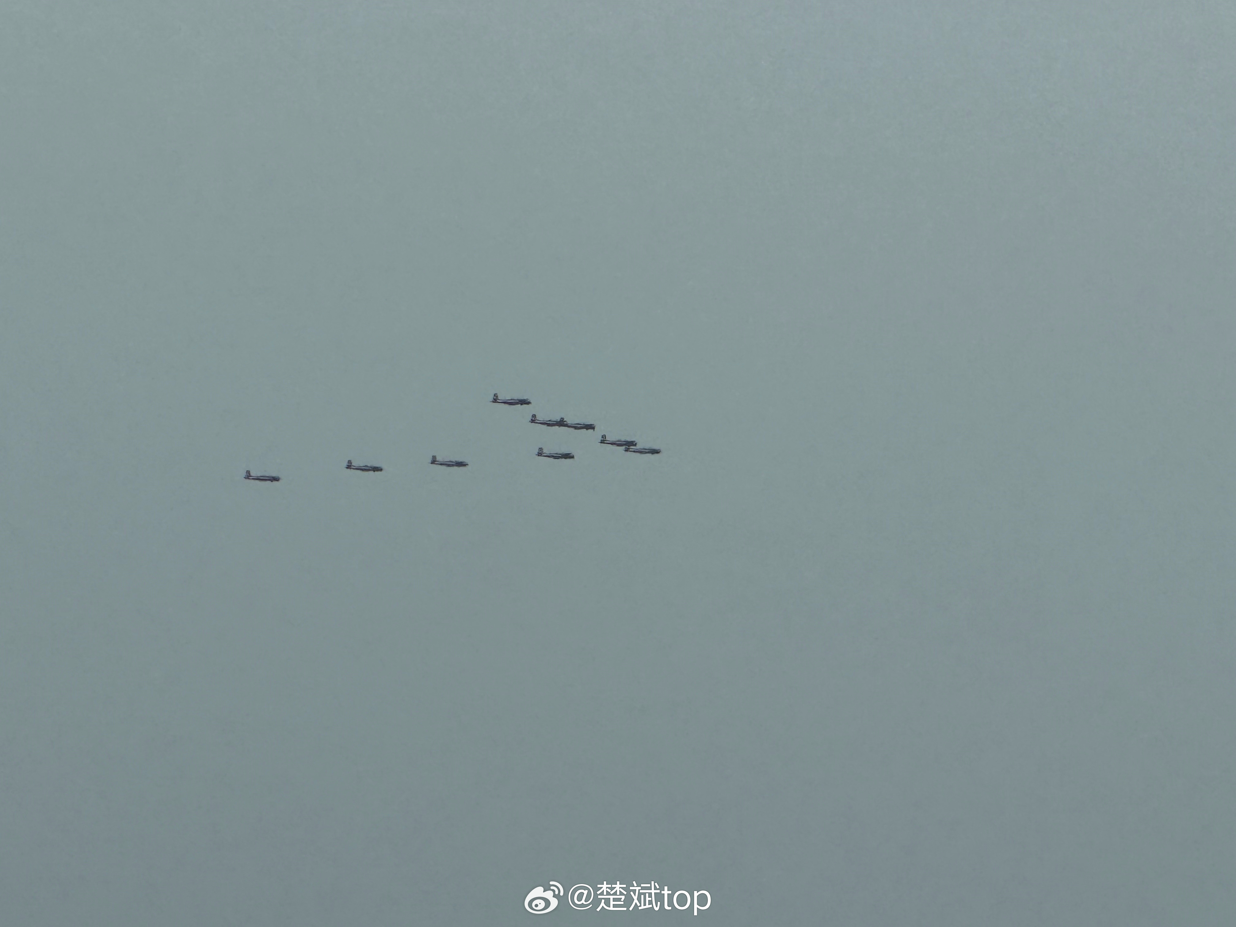 天天在家看飞机，这感觉太好了。我爱长春，我爱东北！​​​