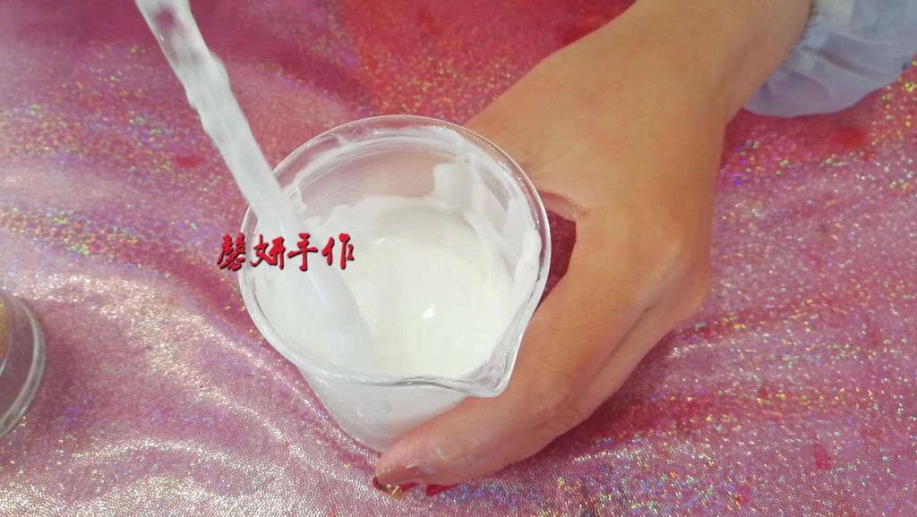 新手怎么画素颜霜 8551651003412220647.jpg?id=0