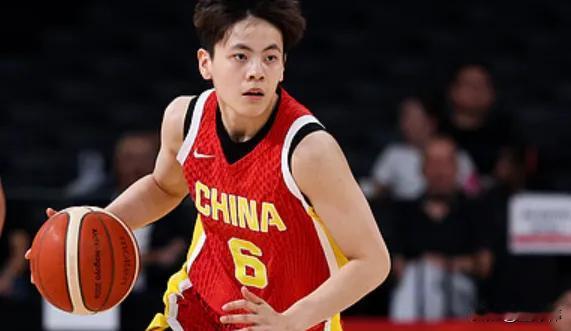 好样的！杨舒予谈中国女篮队友：“我很感谢我的队友们，如果没有她们，我没办法打