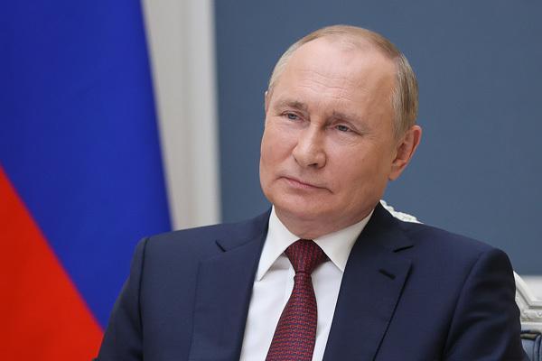 中东这把火，烧出两个赢家，一个最大输家，真够讽刺的。这把火一烧，最慌的是