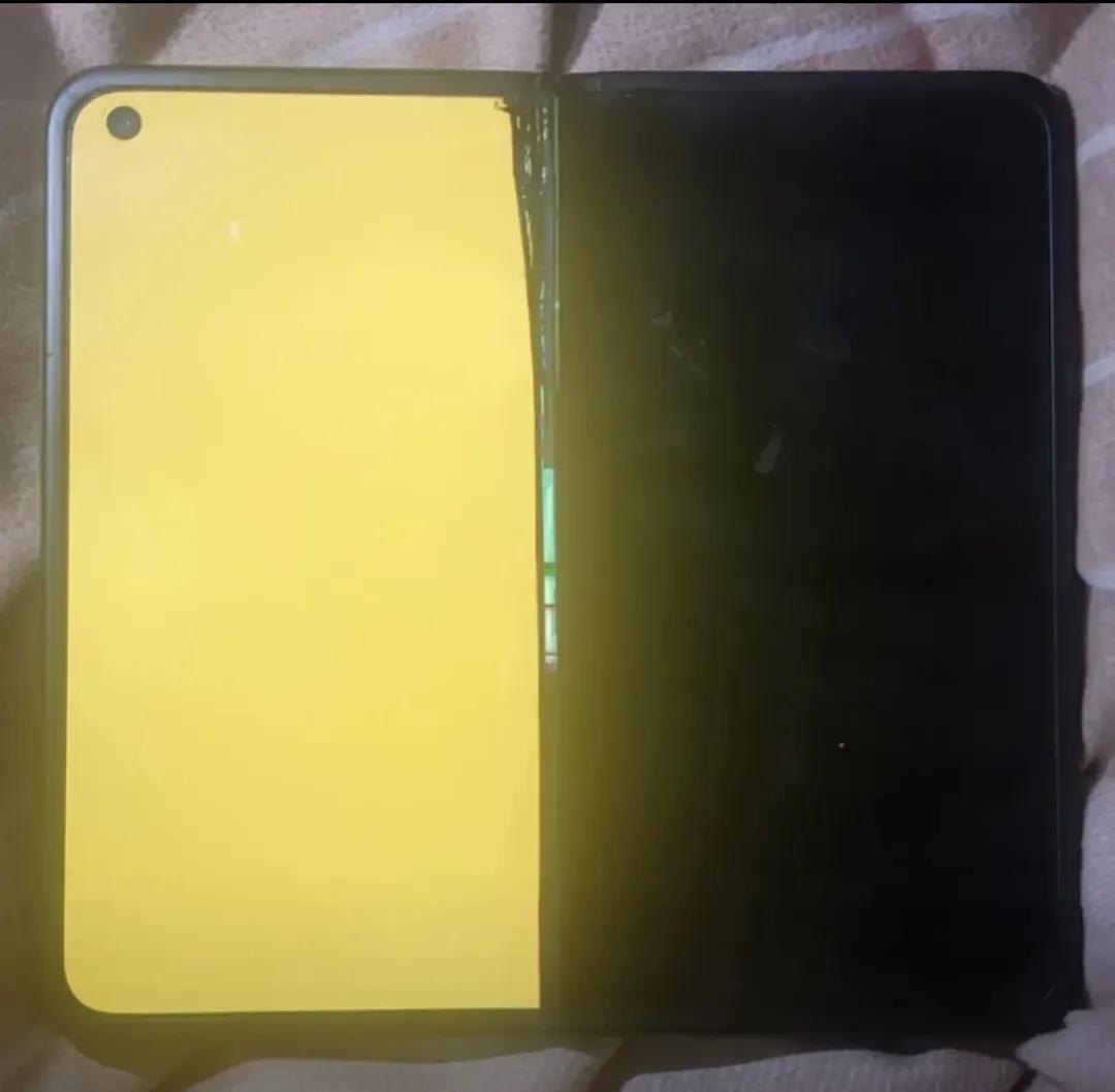 要打霜的地区，千万别买折叠屏手机，千万别买折叠屏手机，千万别买折叠屏手机，重要的