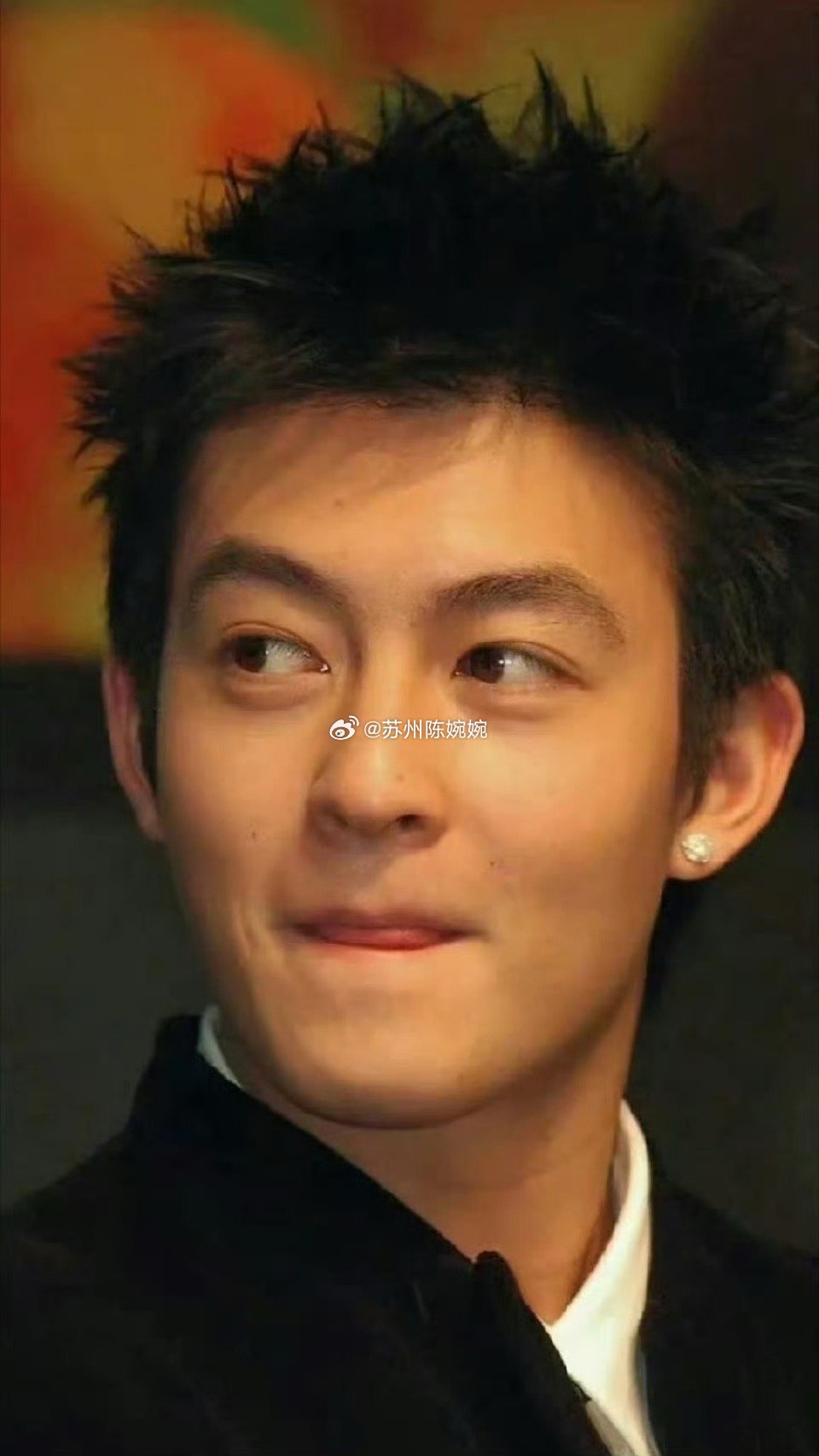 陈冠希怎么老成这样了陈冠希才45岁啊，怎么老这样了，果然男人的花期好短暂…