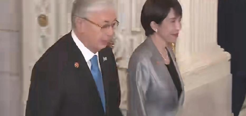 19日，中亚五国+日本峰会，随着哈萨克斯坦、土库曼斯坦、塔吉克斯坦、吉尔吉斯斯坦