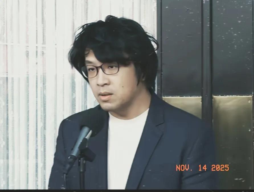 我没在怕！台湾地区民进党人士沈伯洋从德国返回台北，落地后表示：“德国之行两个月