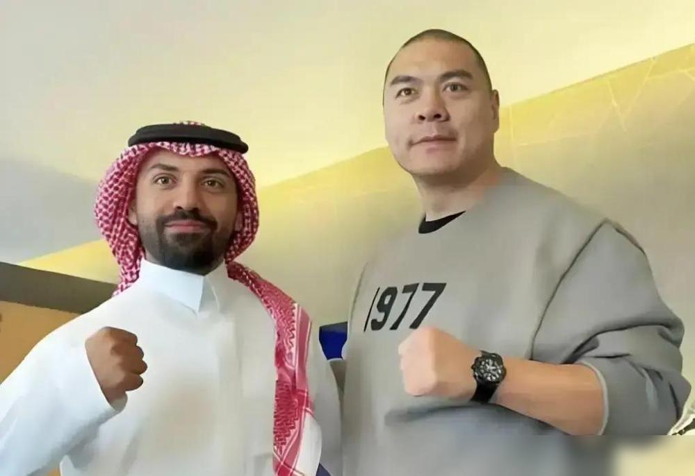 你猜赫戈维奇最怕什么？张志磊的重拳已钉死他的防守漏洞。事情其实很简单：W