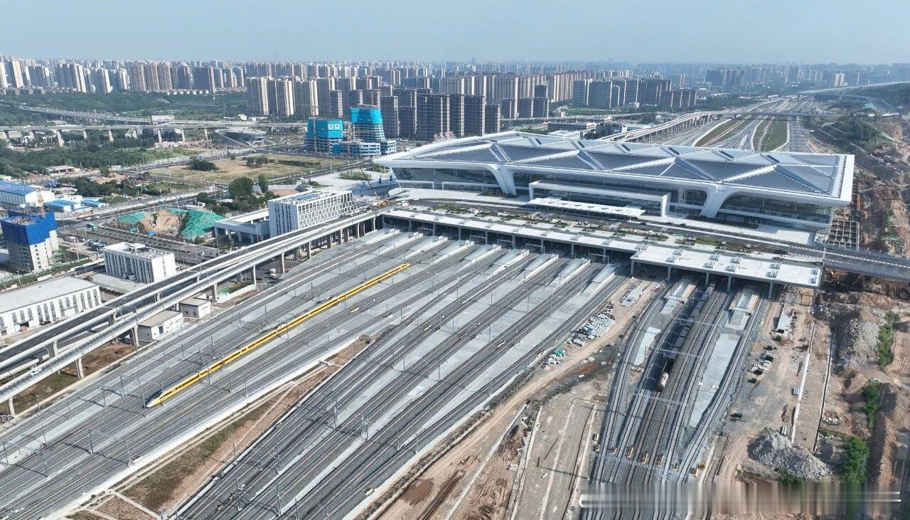 【西康高铁跑出时速385公里！】2026年7月10日西安至安康高速铁路（简称“