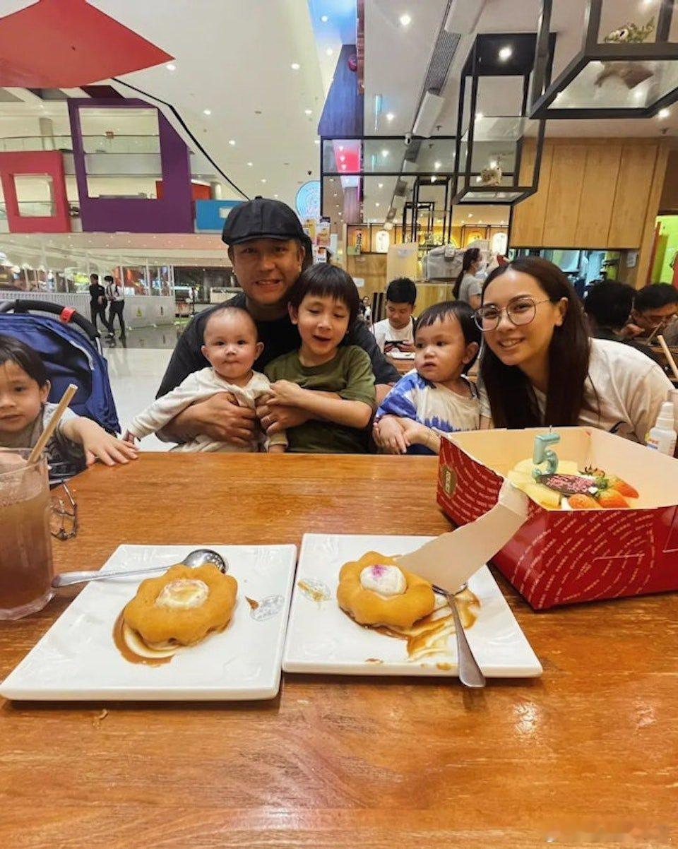 張致恒（Steven）與老婆區燕雯（雯雯）結婚6年以來長期經濟拮据，多次因欠租問