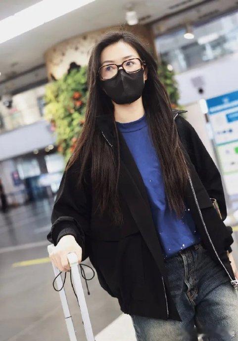 #万茜#好久没有发帖了回来啦​