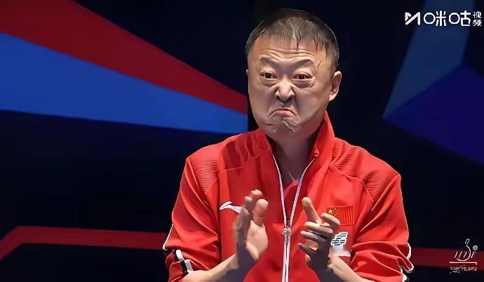 大家都说：徒弟赢和输，就马导的脸！不是吗？莎莎和金娜英的比赛，让场外指导