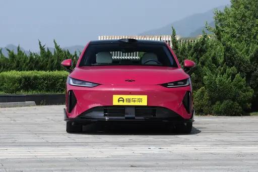 推荐一款纯电家用轿车：风云A9最近在10-15万区间挑纯电家用轿车，风云A9真