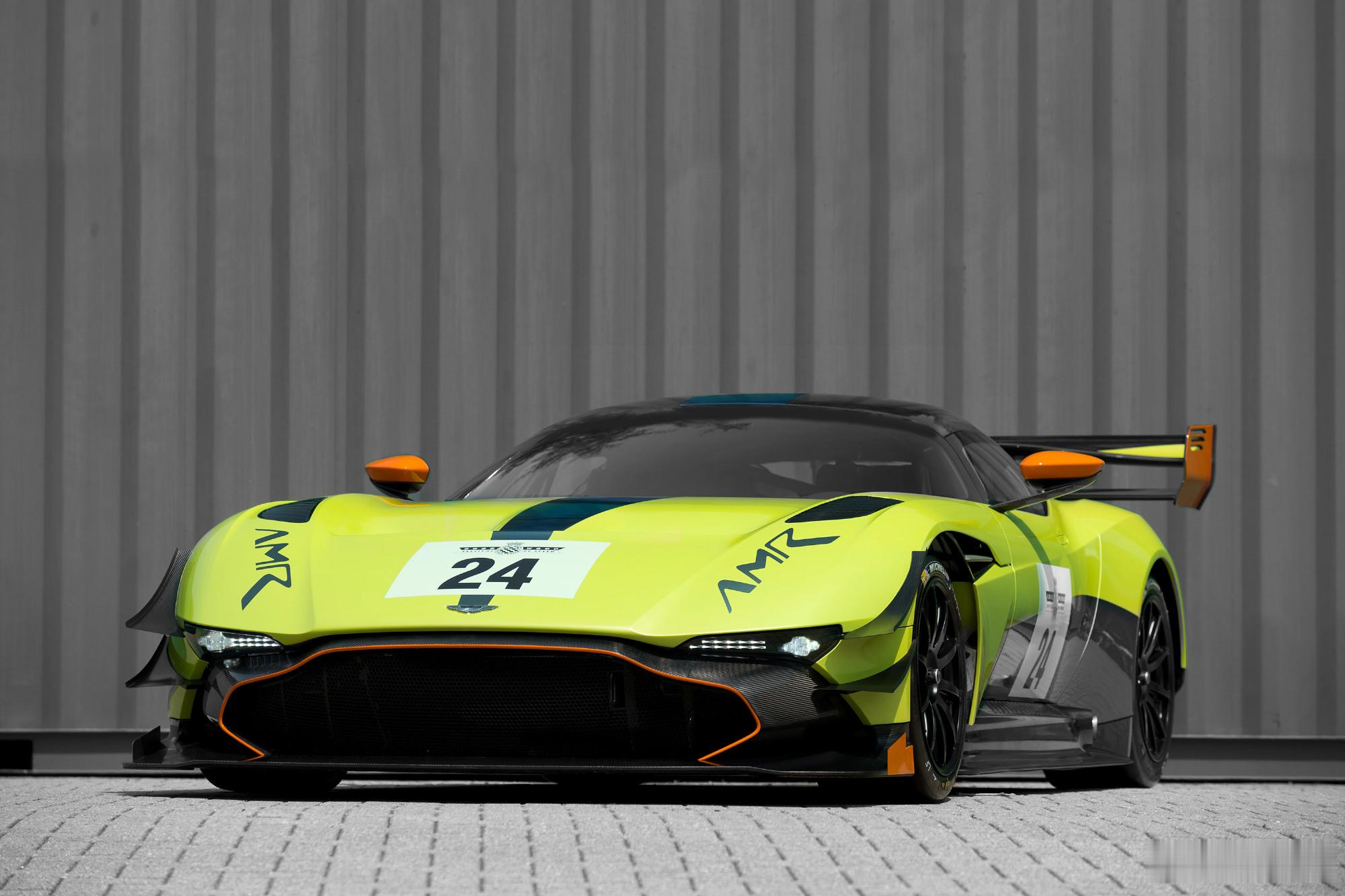 2018年阿斯顿·马丁Vulcan AMR Pro车型阿斯顿·马丁的新...