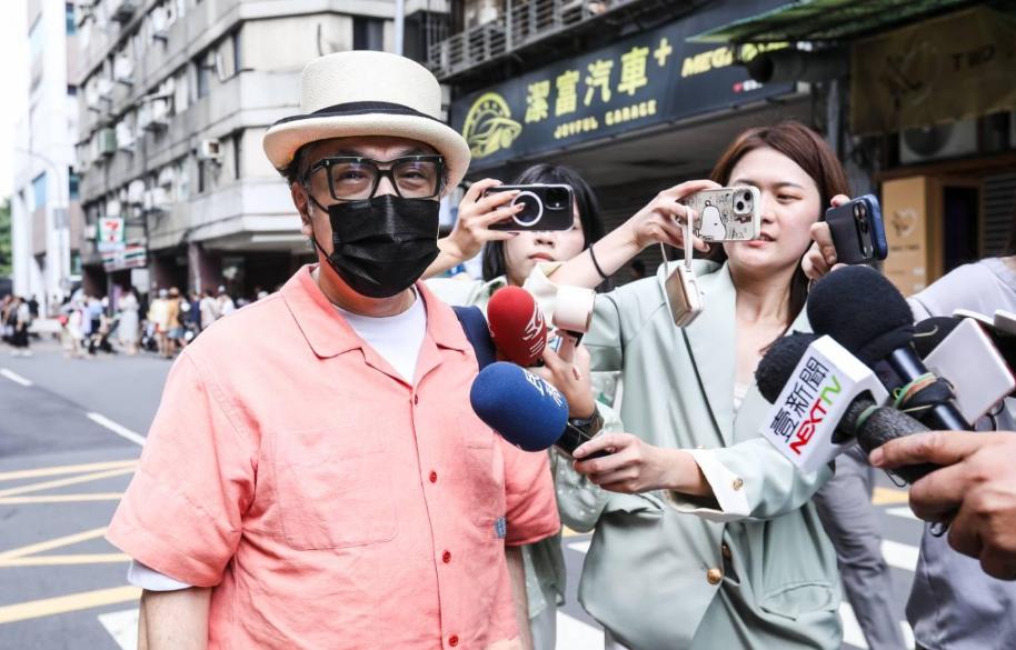 蔡康永处境急转直下，合作接连叫停，复出之路基本断绝。距离蔡康永10月5日公开发声