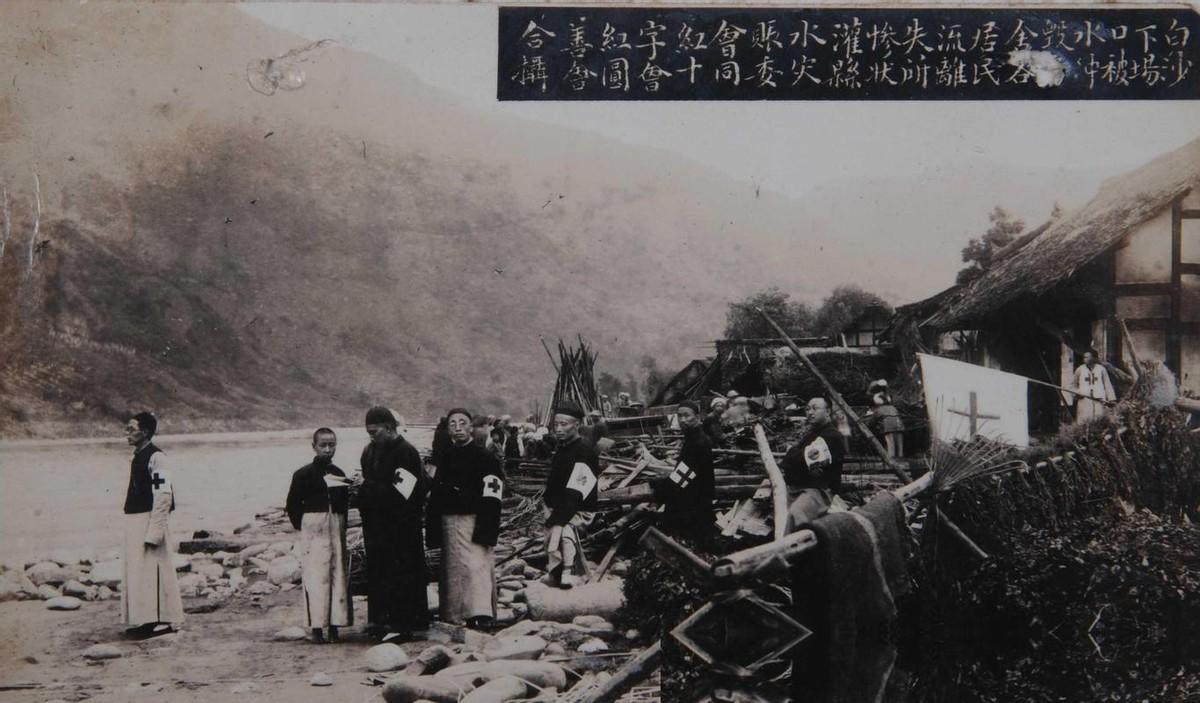 跟领导吵架，最严重的后果是什么？穿小鞋？还是被开除？如果我告诉你，在90多年前
