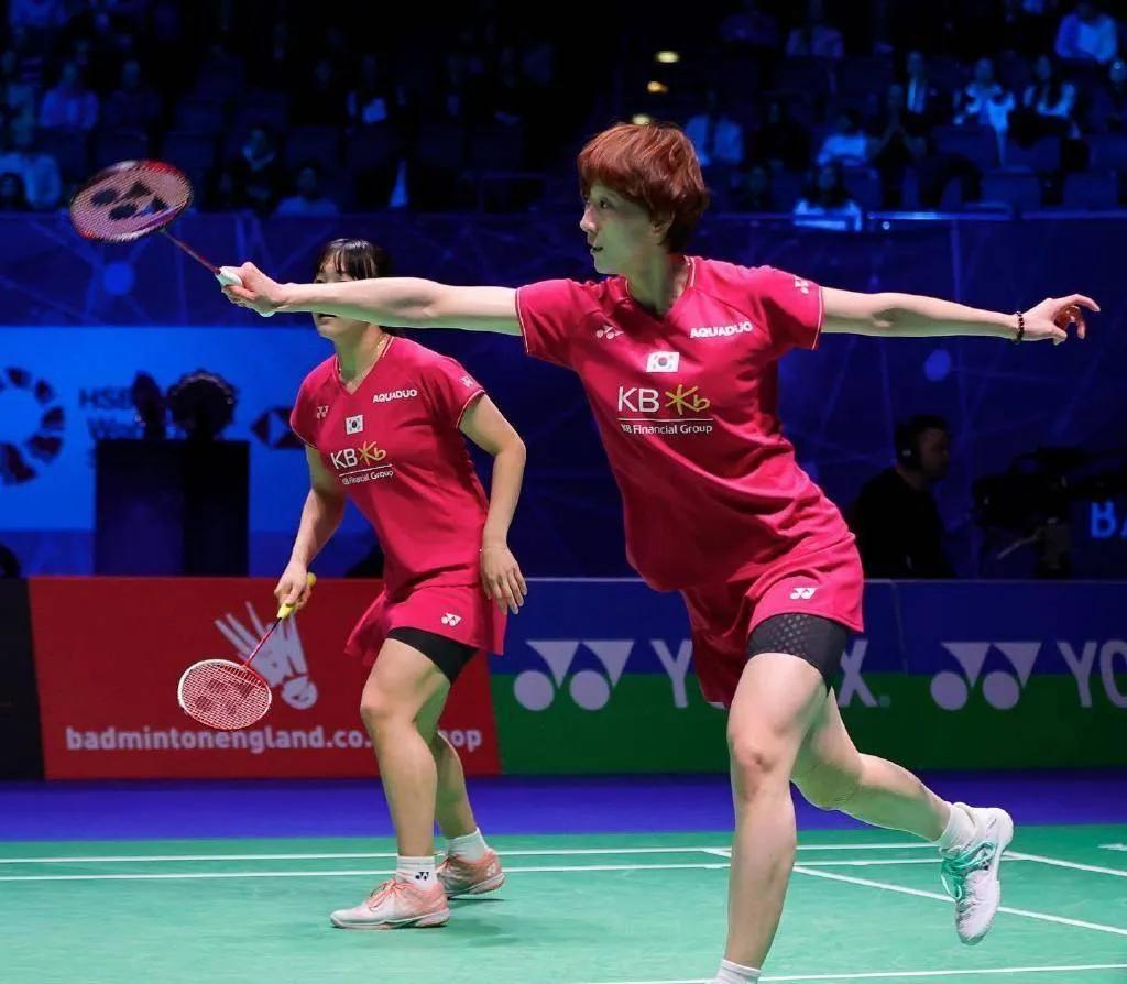 北京时间4月11日上午，2026亚洲羽毛球锦标赛刚刚结束了一场混双半决赛，韩国新