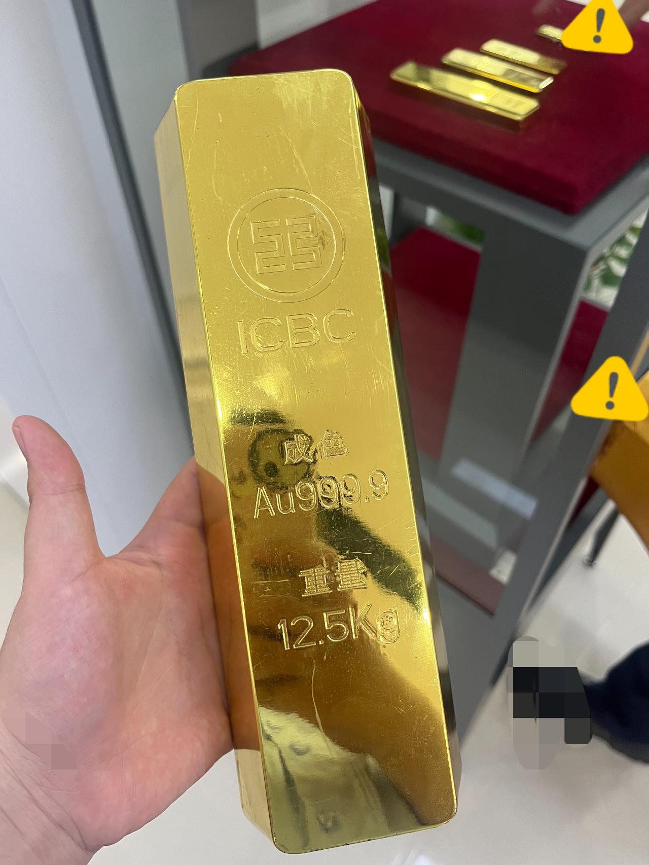 刚买黄金的朋友估计都在拍大腿，4月10日开盘金价1048，昨天金价涨到105