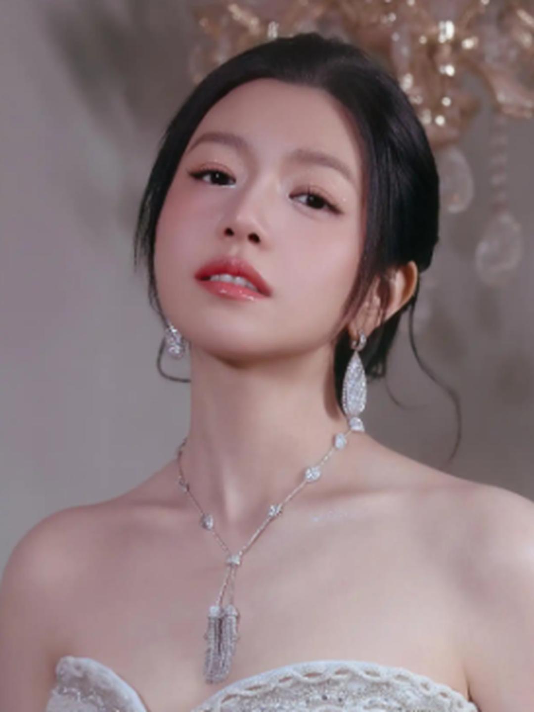 1.《我家那闺女2026》正式官宣定档，陈妍希、陈瑶加盟，女性观察综艺再度回归大