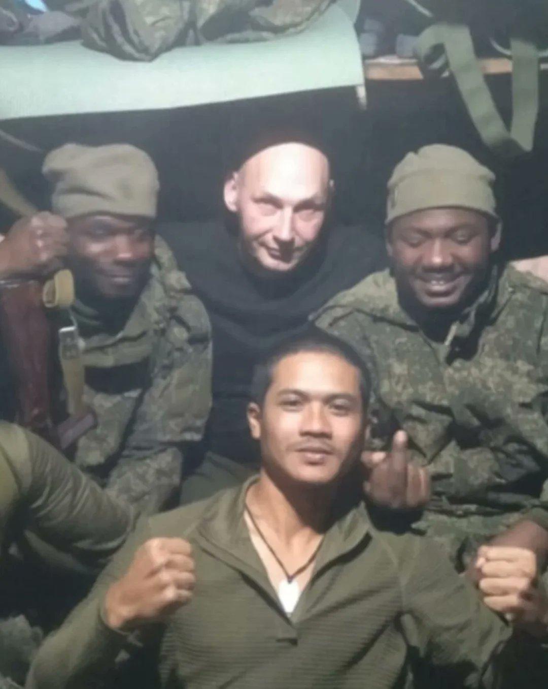 印尼警方称，其准军事部队（Brimob）成员穆罕默德·里奥（MuhammadR