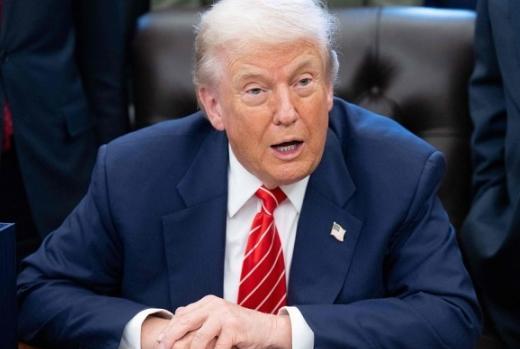 特朗普计划让中国数千架波音客机全部停飞。现在中国境内正在运营的波音客机，差不