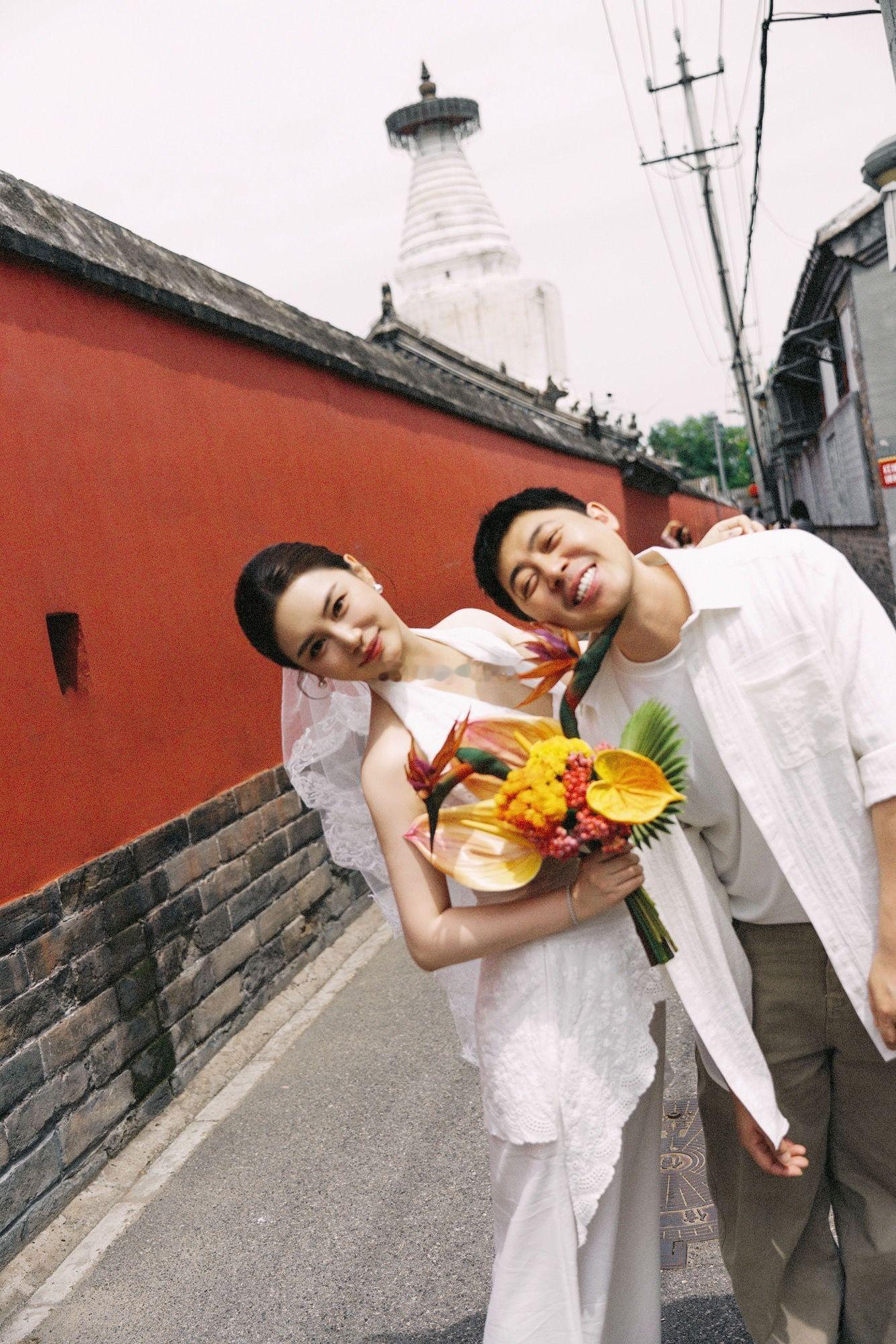 演员肖旭宣布结婚被曝出轨，前女友控诉恋爱13年有7年三人行：是你藏的太好了。