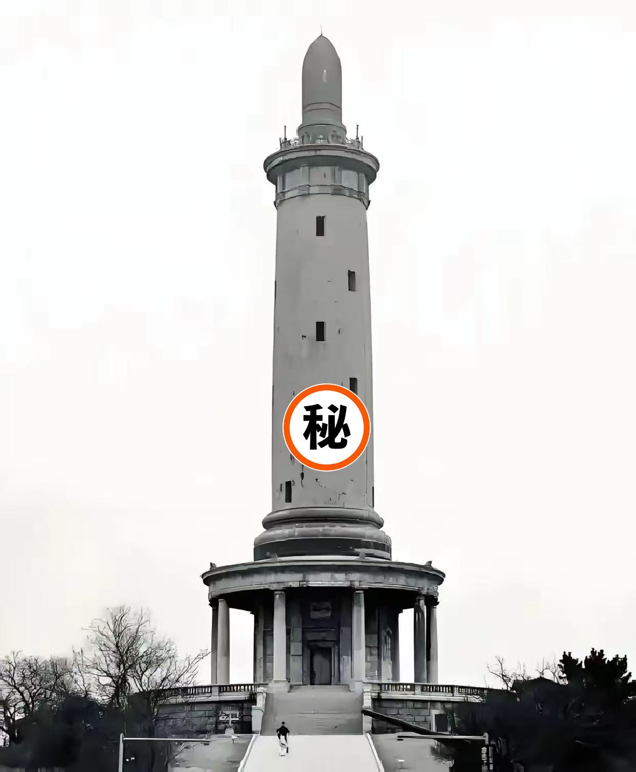 太蹊跷了！大连旅顺一座老塔刚传出要拆，日本立马跳脚，开口就讨“废料”，结果地基下