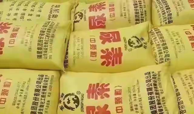 想拿中国尿素救春耕？先把欠中企的百亿欠款还了！否则一粒不售。眼下印度春耕迫在