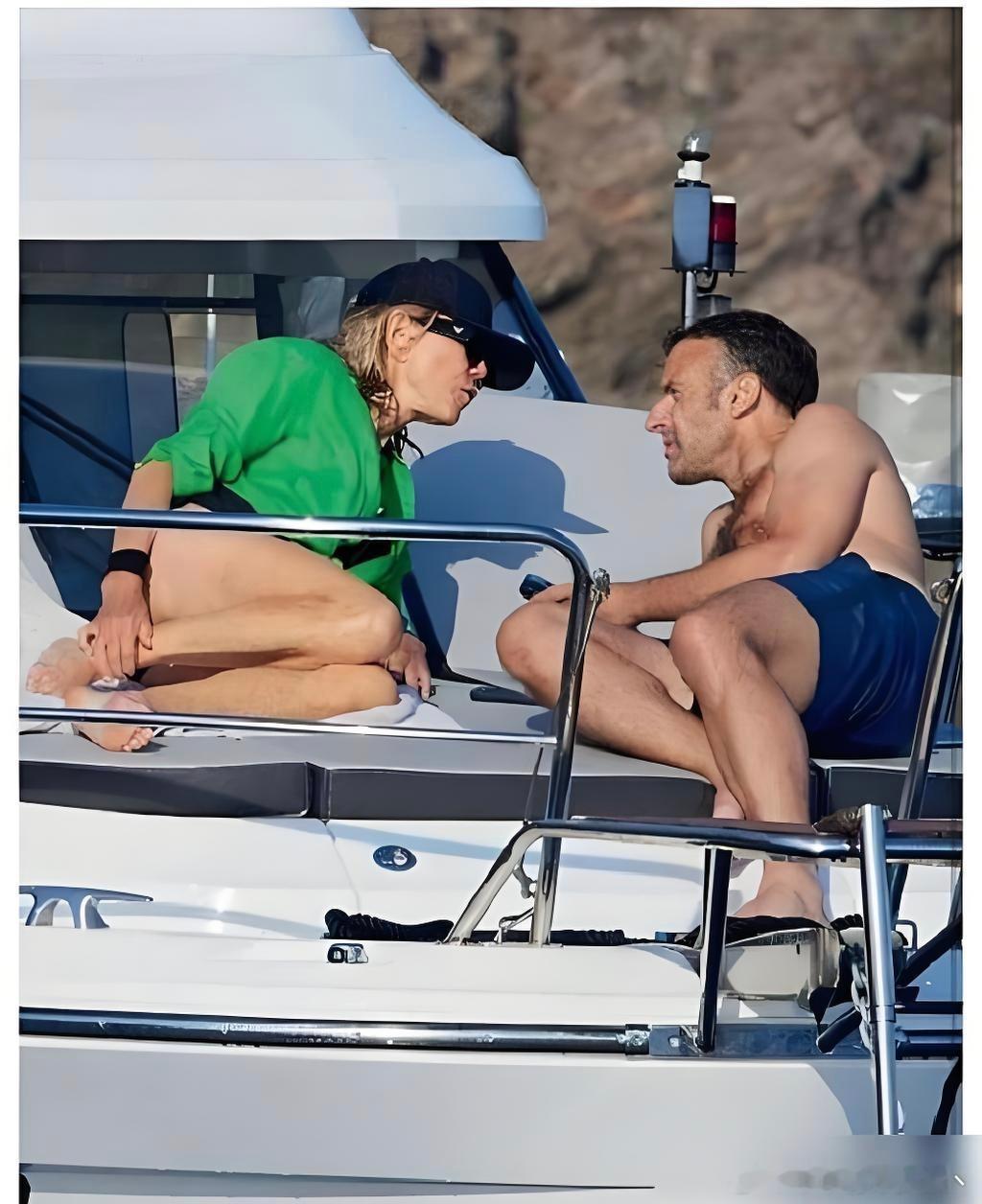 马克龙和他71岁的爱妻，这是灵魂伴侣的真实写照！